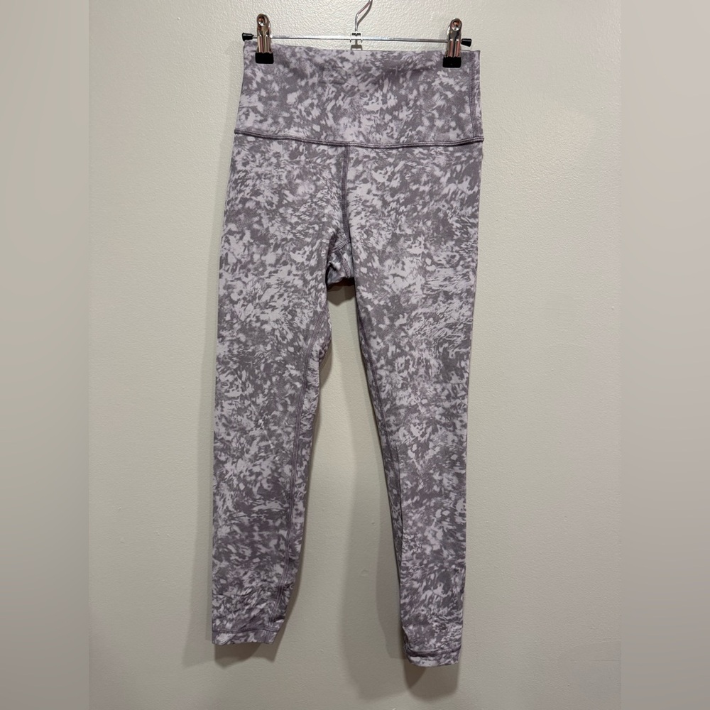 Lululemon Wunder Train High-Rise Tight 25" in Summer Shade Ice Grey Multi Size 6